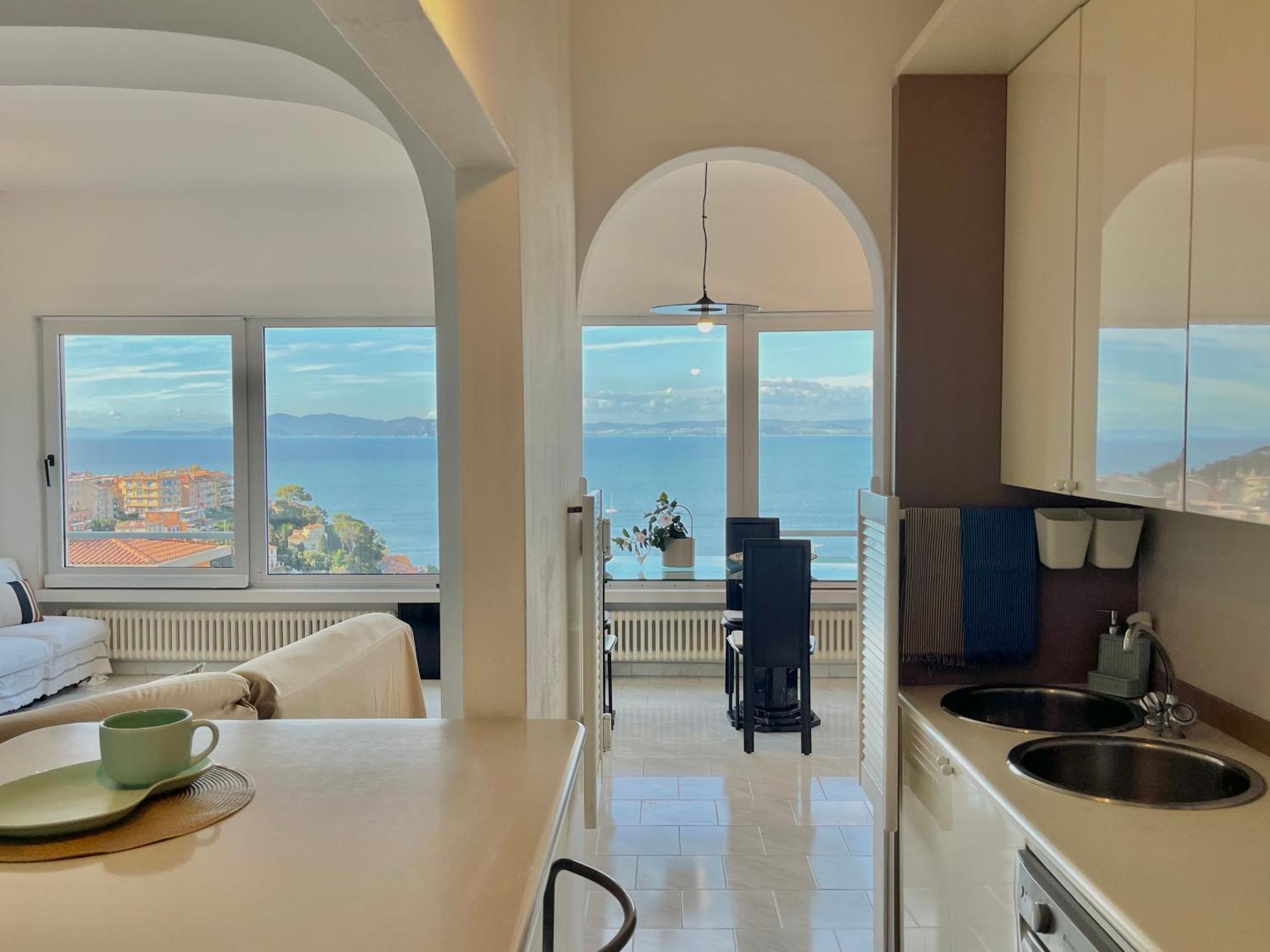 Апартаменти Porto Santo Stefano Vista Mare + Parcheggio Gratuito Екстер'єр фото